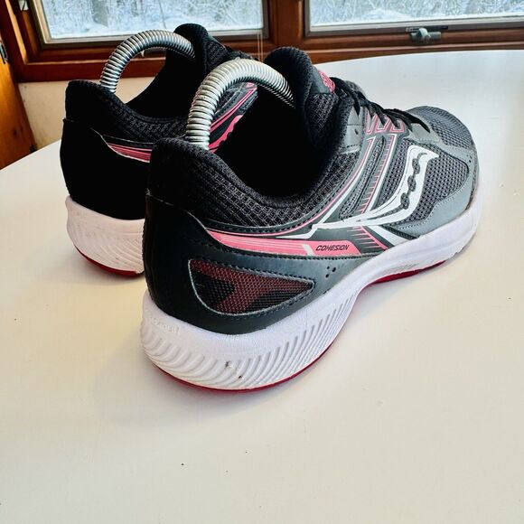 Saucony COHESION 14 Running Shoes Womens‎ Size 9 Sneakers BLACK/FUCHSIA Comfort - Picture 6 of 9
